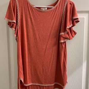 Coral short sleeve top
